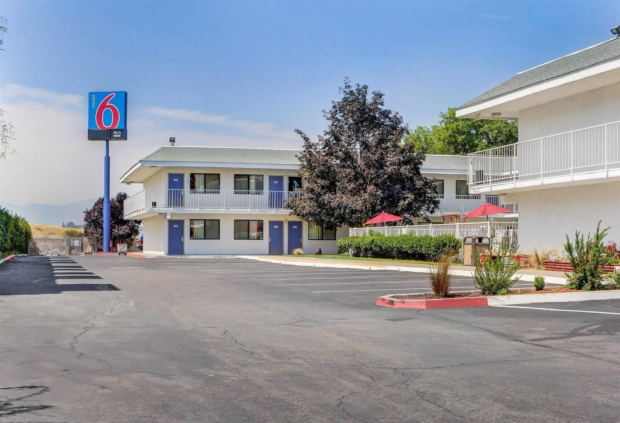 Motel 6-Medford, Or Ngoại thất bức ảnh
