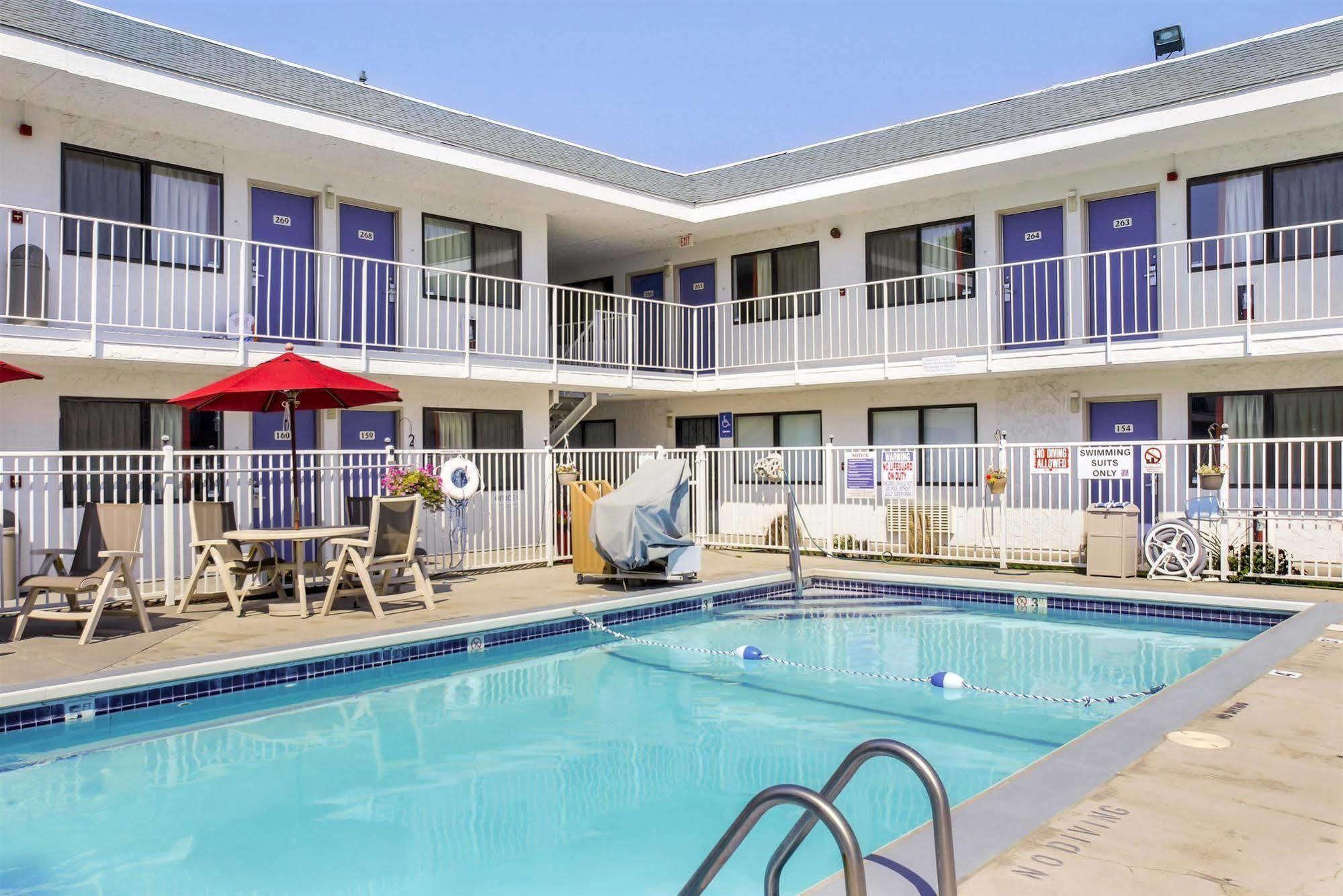 Motel 6-Medford, Or Ngoại thất bức ảnh