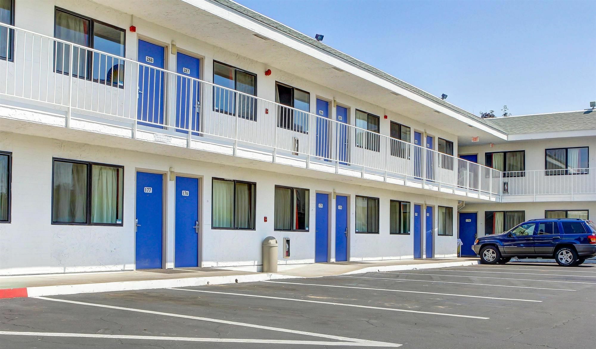 Motel 6-Medford, Or Ngoại thất bức ảnh