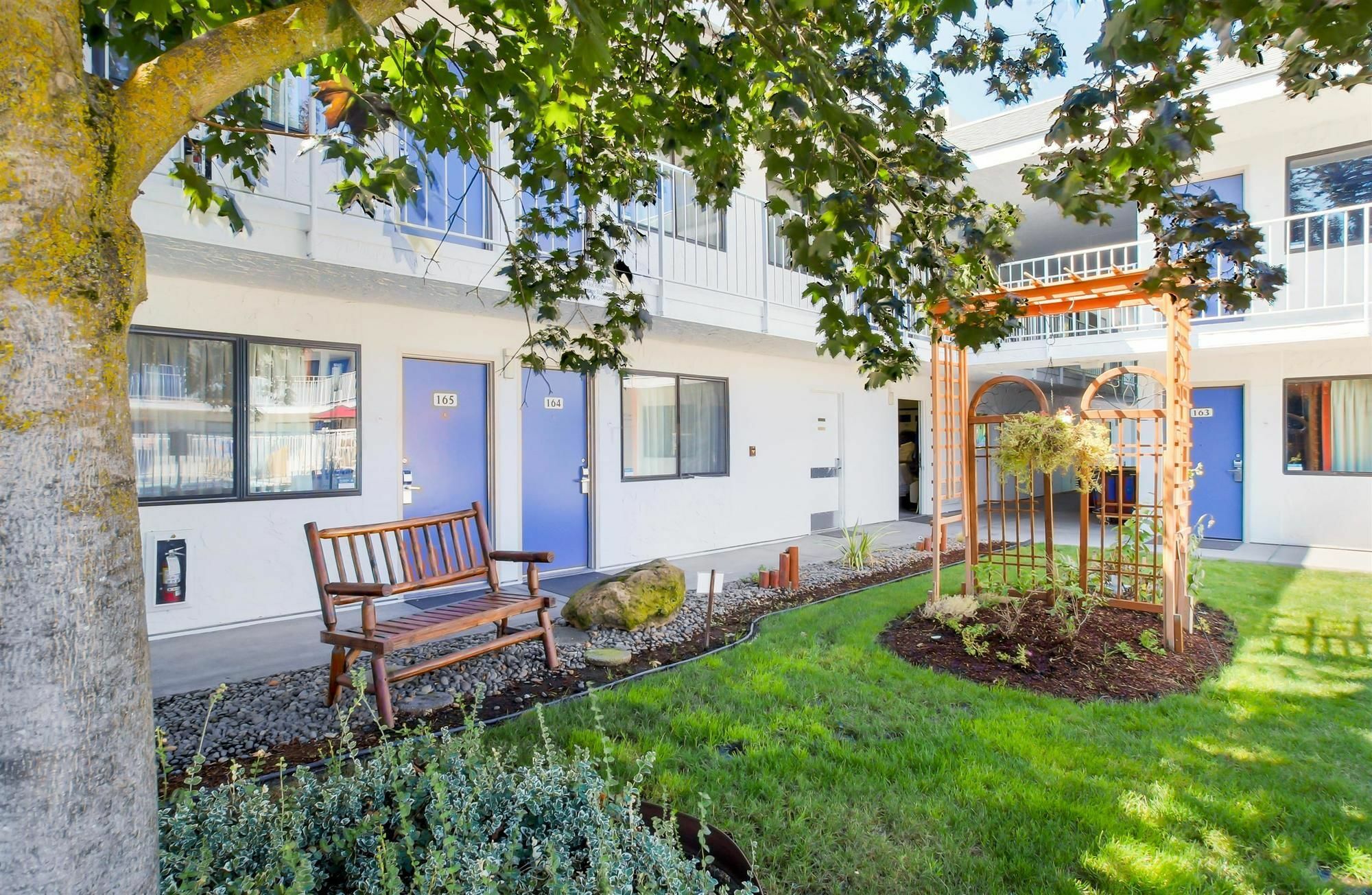 Motel 6-Medford, Or Ngoại thất bức ảnh